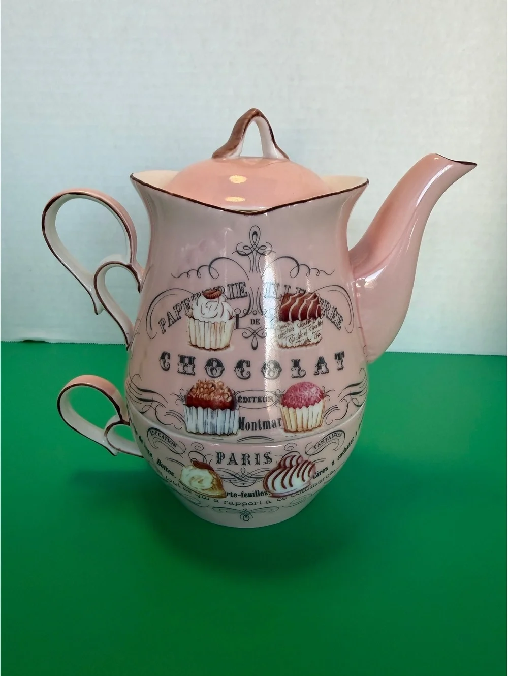 Vintage Pink Ceramic Teapot with Cup Set - Paris Chocolat Design